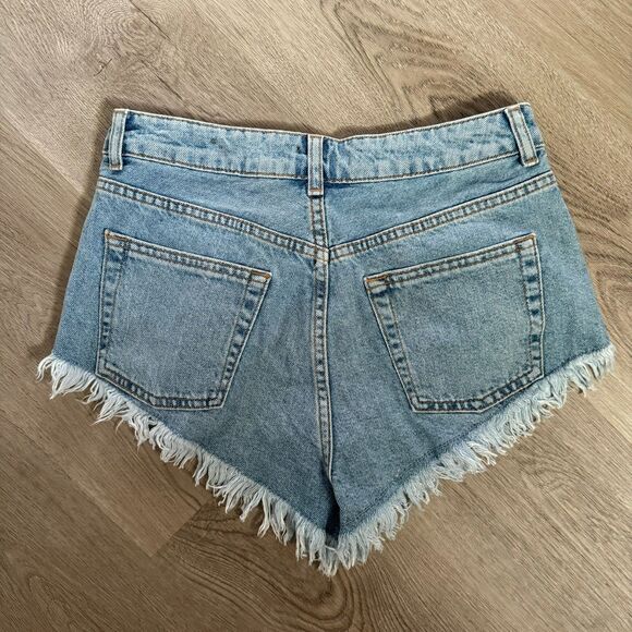 TopShop Distressed‎ Denim Shorts - Picture 6 of 7